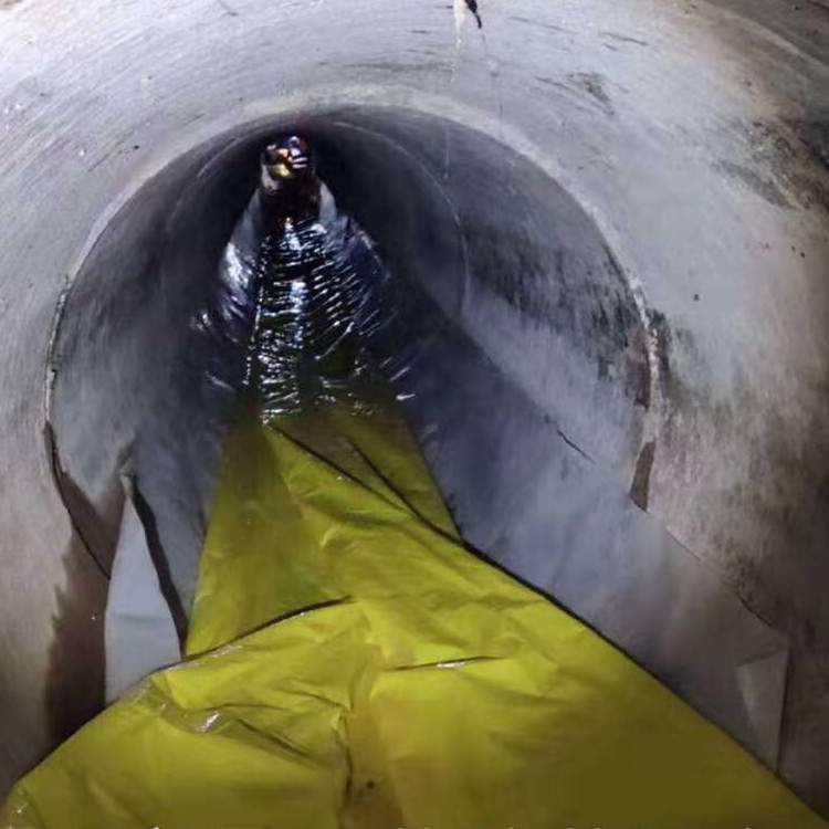 乌尔禾管道紫外光固化修复